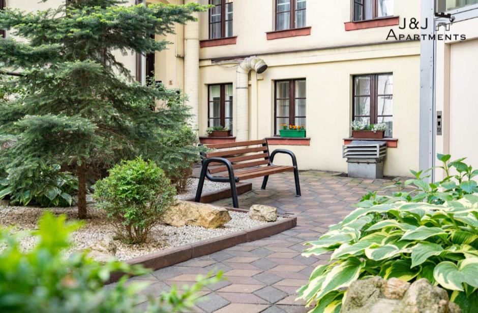 J&J Apartments Szeroka 25 Apartament 1 Торунь Экстерьер фото