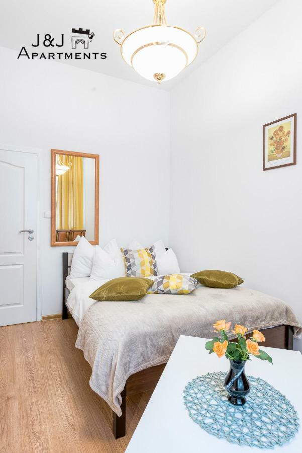 J&J Apartments Szeroka 25 Apartament 1 Торунь Экстерьер фото