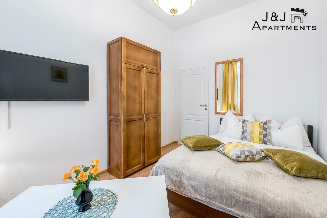 J&J Apartments Szeroka 25 Apartament 1 Торунь Экстерьер фото
